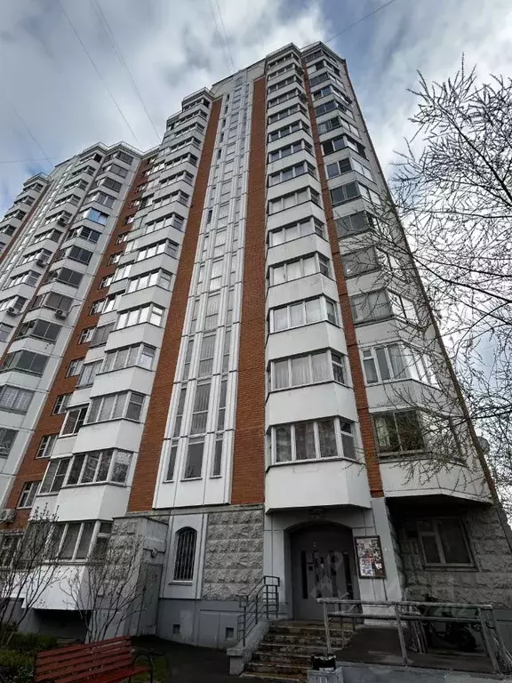 2-к кв. Москва ул. Маршала Савицкого, 6к3 (53.4 м) - Фото 1