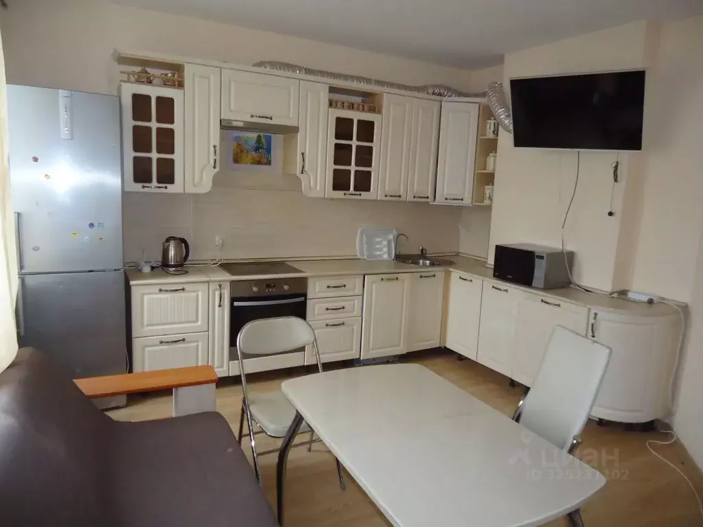 3-к кв. Свердловская область, Екатеринбург ул. Татищева, 54 (93.0 м) - Фото 1