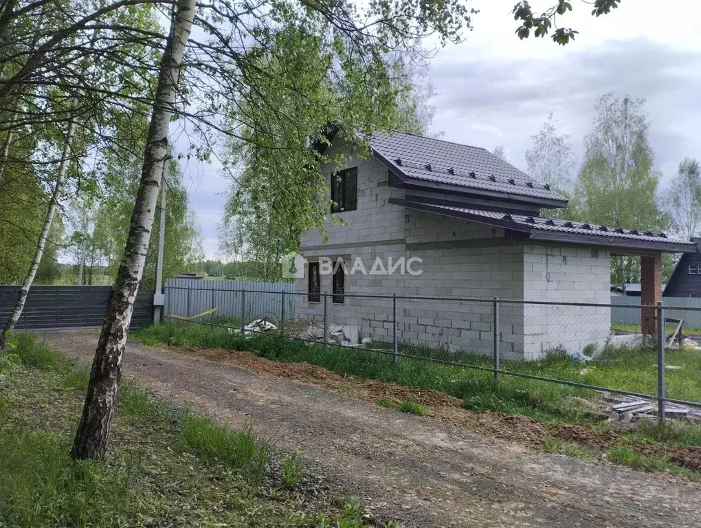 Дом в Калужская область, Жуковский район, Верховье с/пос, д. Верховье, ... - Фото 0