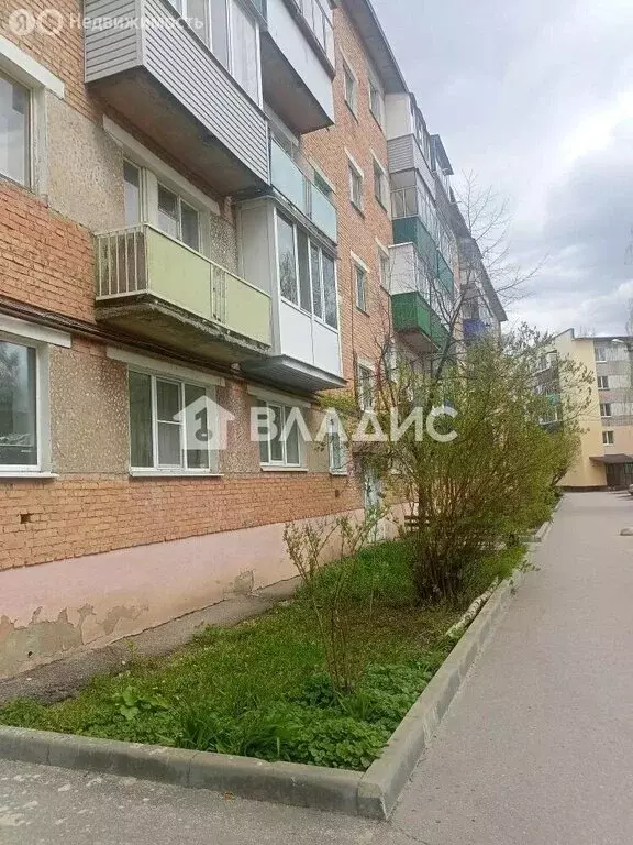 3-комнатная квартира: Пенза, улица Клары Цеткин, 37 (61.9 м) - Фото 1