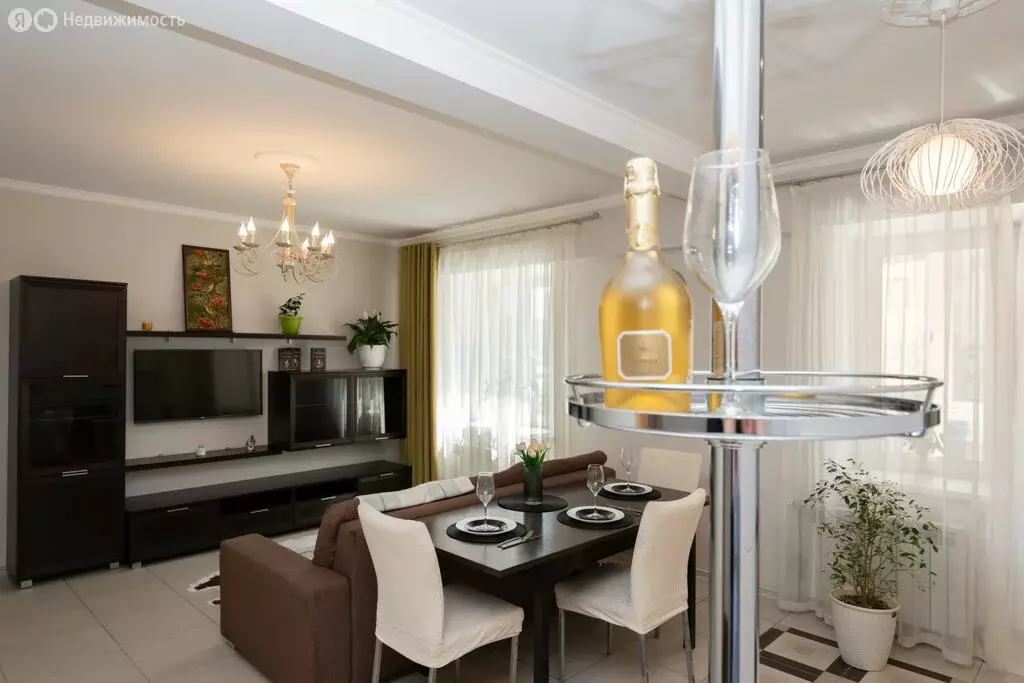 2-комнатная квартира: Иркутск, Строительный переулок, 8/1 (59 м) - Фото 1