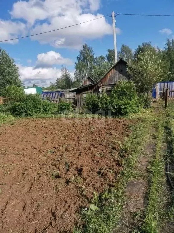 Участок в Кировская область, Киров городской округ, пос. Дороничи пер. ... - Фото 0