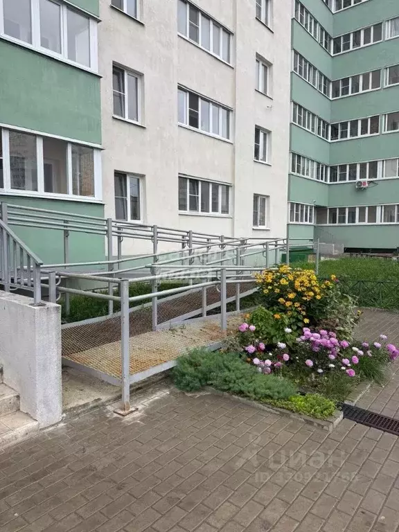 1-к кв. Липецкая область, Липецк ул. А.Г. Стаханова, 73 (57.2 м) - Фото 1