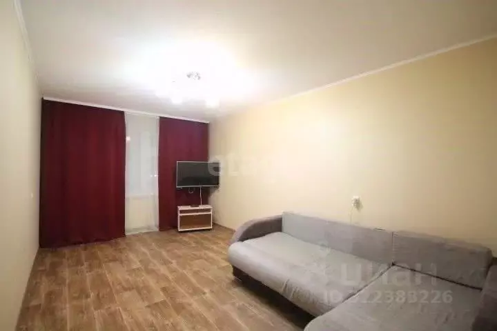 2-к кв. Ямало-Ненецкий АО, Новый Уренгой Советский мкр, 3/6 (54.0 м) - Фото 1