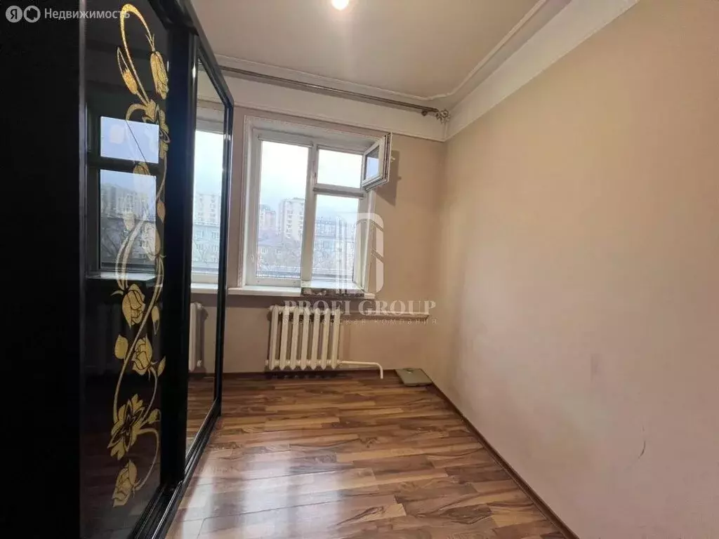 4-комнатная квартира: Махачкала, улица Юсупова, 70 (67.5 м) - Фото 2