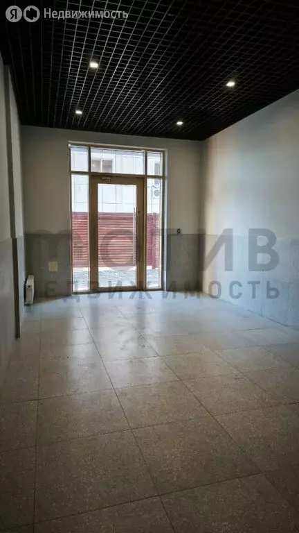 2-комнатная квартира: Тюмень, Ставропольская улица, 10 (72 м) - Фото 2