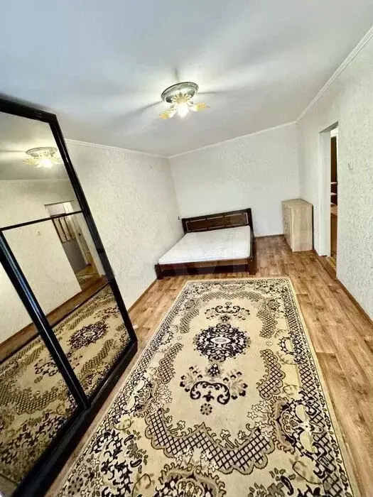 1-к. квартира, 35 м, 2/4 эт. - Фото 0
