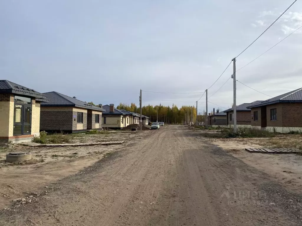 Дом в Татарстан, Пестречинский район, Богородское с/пос, д. Камыш ул. ... - Фото 1