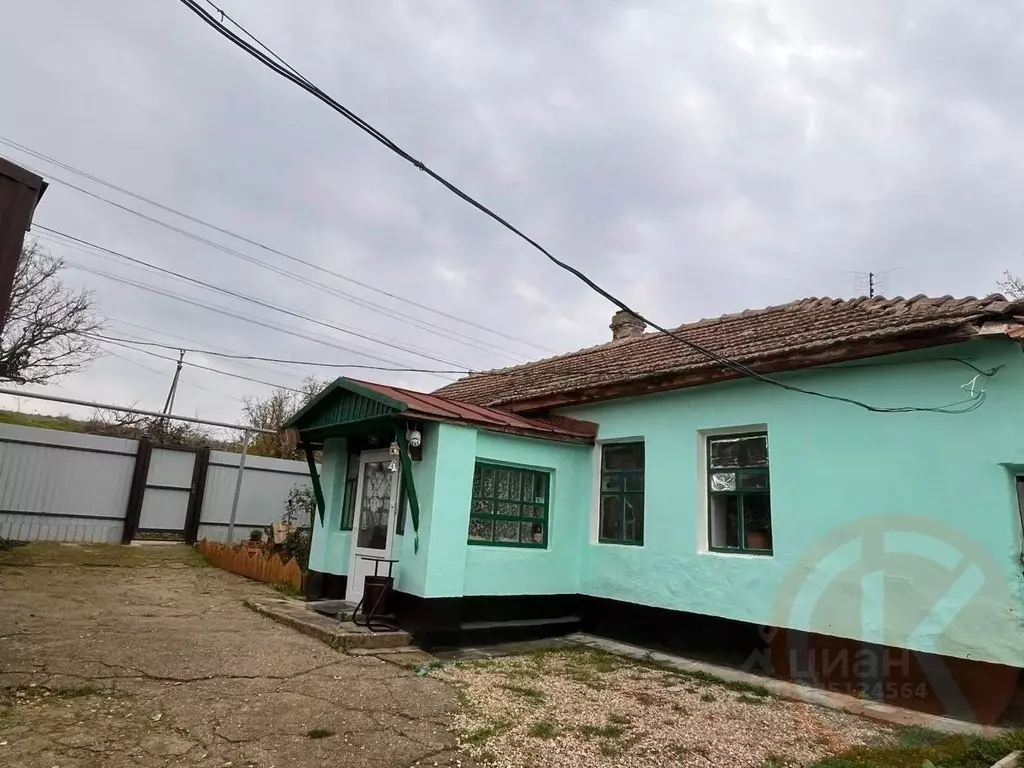 Дом в Крым, Симферопольский район, Родниковское с/пос, с. Кубанское ... - Фото 1