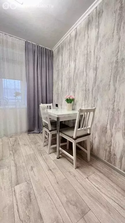 3-комнатная квартира: Ачинск, улица Кирова, 40А (60.6 м) - Фото 2