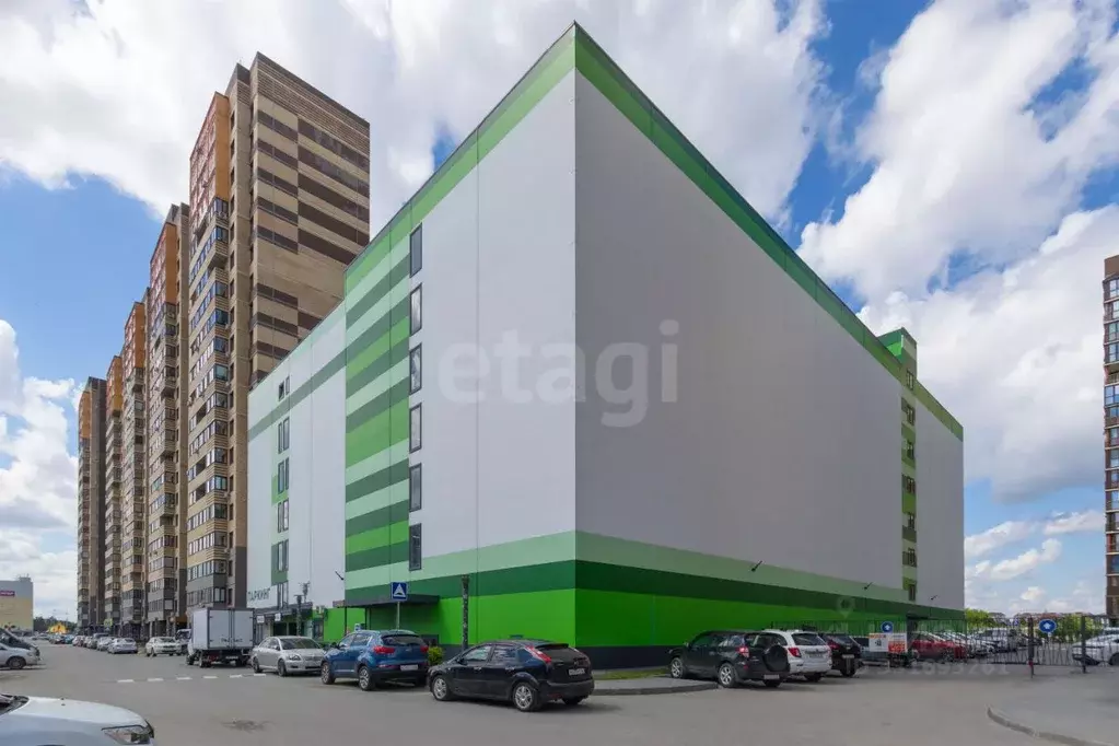 Гараж в Тюменская область, Тюмень ул. Тимофея Чаркова, 81с1 (17 м) - Фото 1