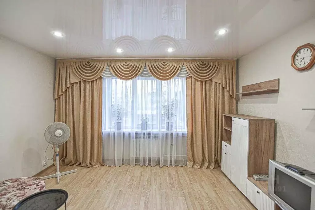 3-к кв. Сахалинская область, Южно-Сахалинск ул. Имени Ф.Э. ... - Фото 1