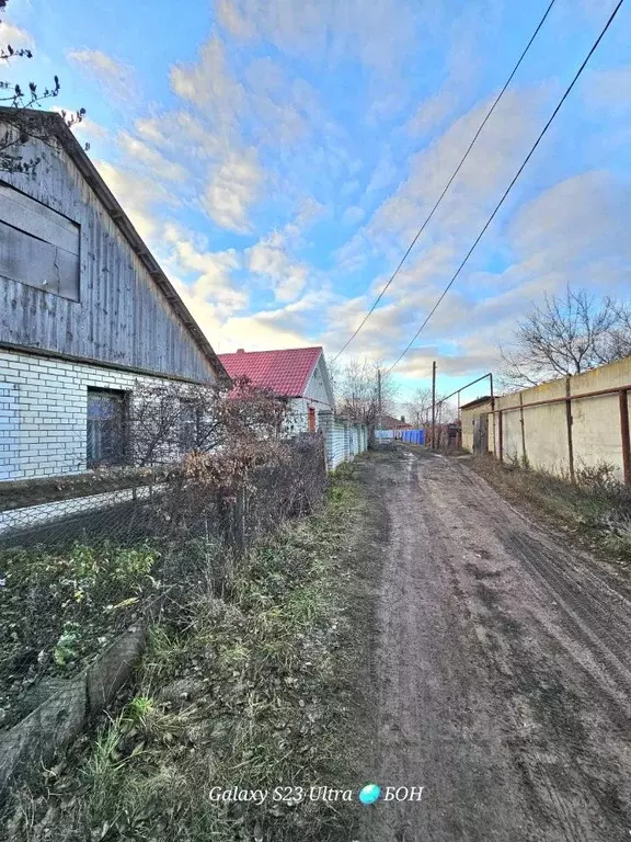 Дом в Саратовская область, Балаковский район, Быково-Отрогское ... - Фото 1