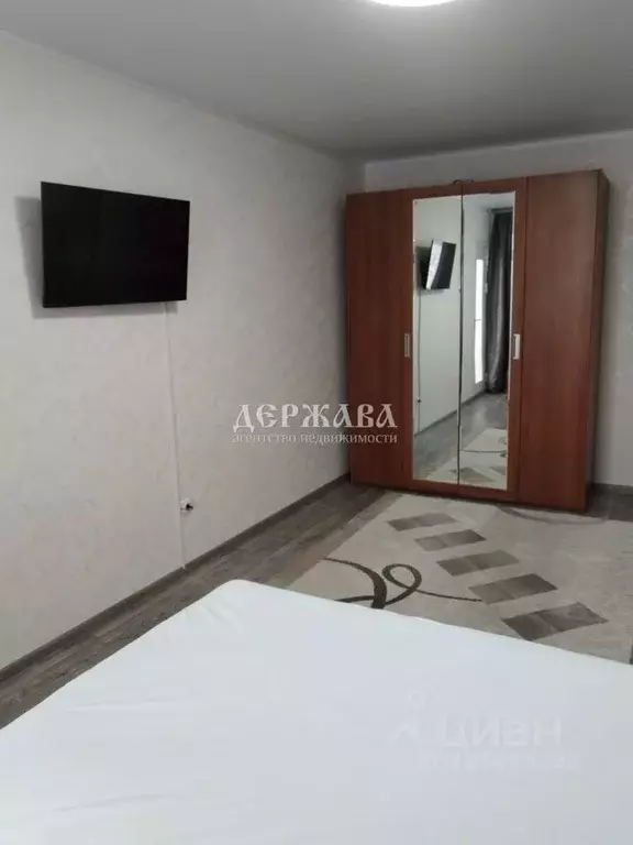 1-к кв. Белгородская область, Старый Оскол Космос мкр, 11Бк1 (42.6 м) - Фото 2