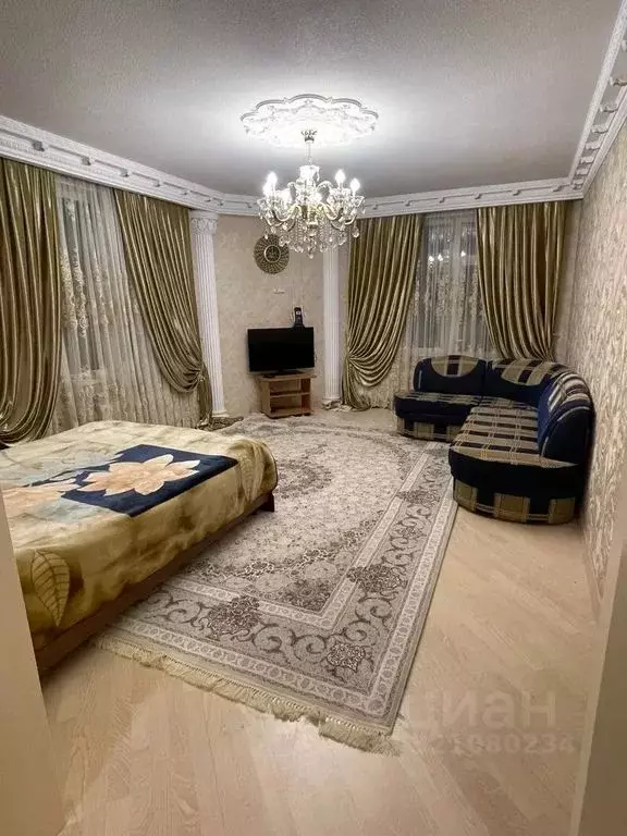 1-к кв. Ставропольский край, Кисловодск просп. Победы, 145 (65.0 м) - Фото 1