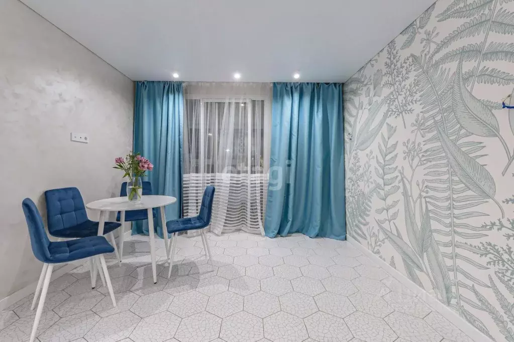 3-к кв. Тюменская область, Тюмень ул. Николая Ростовцева, 26 (69.7 м) - Фото 2