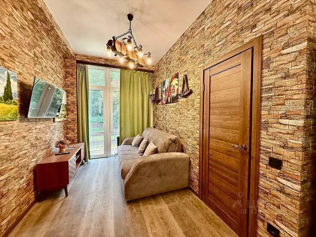 2-к кв. Краснодарский край, Сочи Хоста жилрайон, ул. Платановая, 15 ... - Фото 1