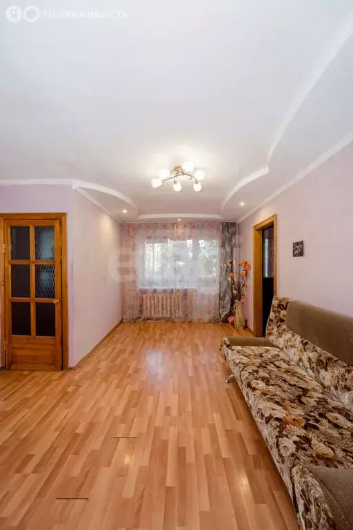 2-комнатная квартира: Бийск, улица имени Героя Советского Союза ... - Фото 2