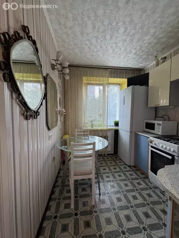 1-комнатная квартира: Волгоград, улица Маршала Ерёменко, 110 (32.8 м) - Фото 0