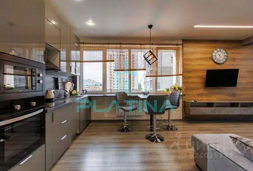 3-к кв. Татарстан, Казань Комсомольская ул., 2 (75.0 м) - Фото 1