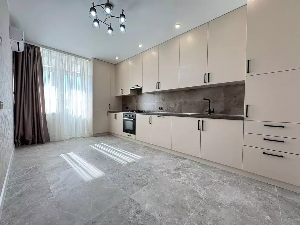 2-к кв. Ставропольский край, Ставрополь ул. Доваторцев, 86Ак1 (64.0 м) - Фото 0