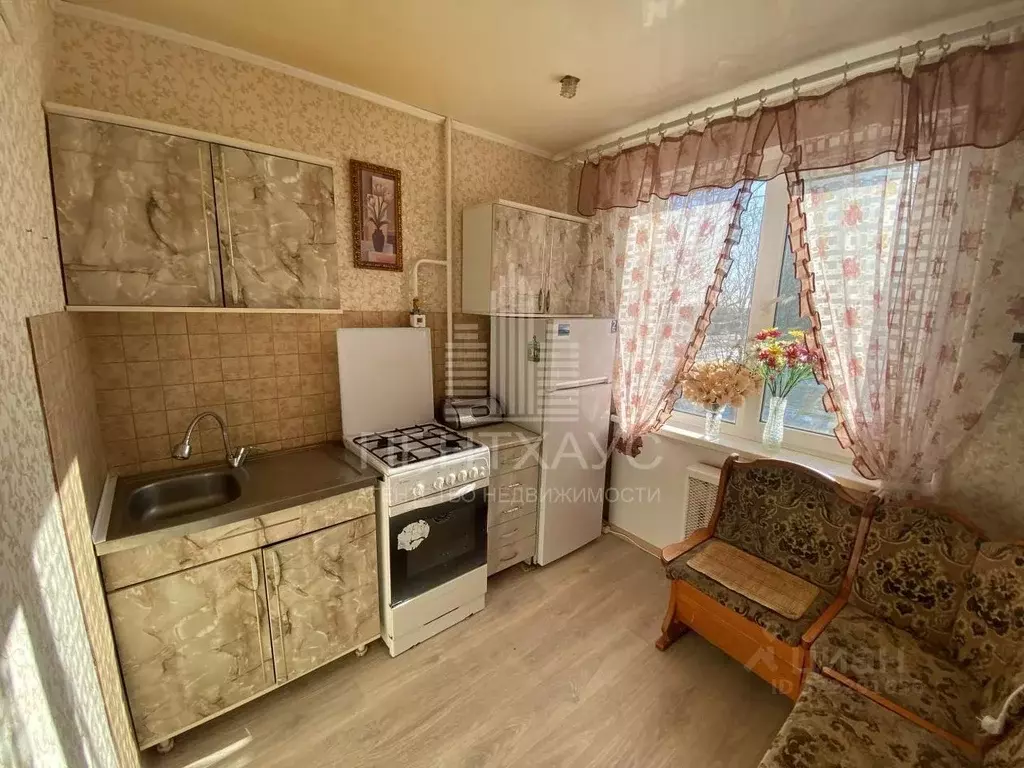 2-к кв. Владимирская область, Владимир ул. Энергетиков, 1А (48.0 м) - Фото 1