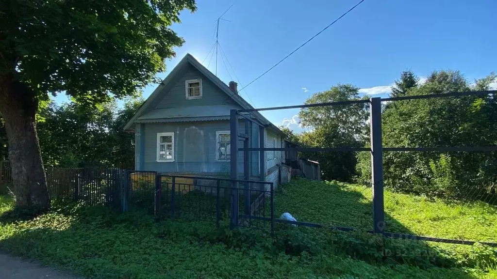 Дом в Ленинградская область, Киришский район, Пчевское с/пос, д. ... - Фото 1