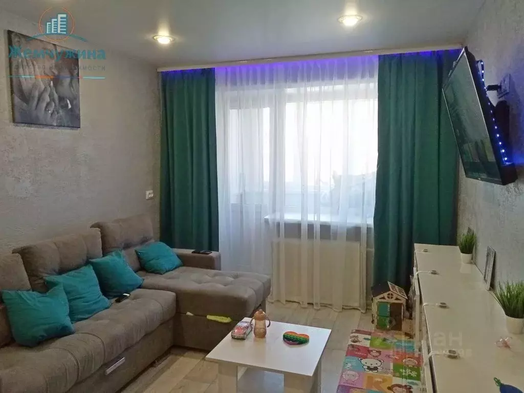 2-к кв. Ульяновская область, Димитровград просп. Ленина, 18а (43.4 м) - Фото 1