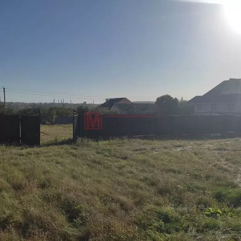 Участок в Белгородская область, Старый Оскол пер. Горняшка, 3 (16.0 ... - Фото 1