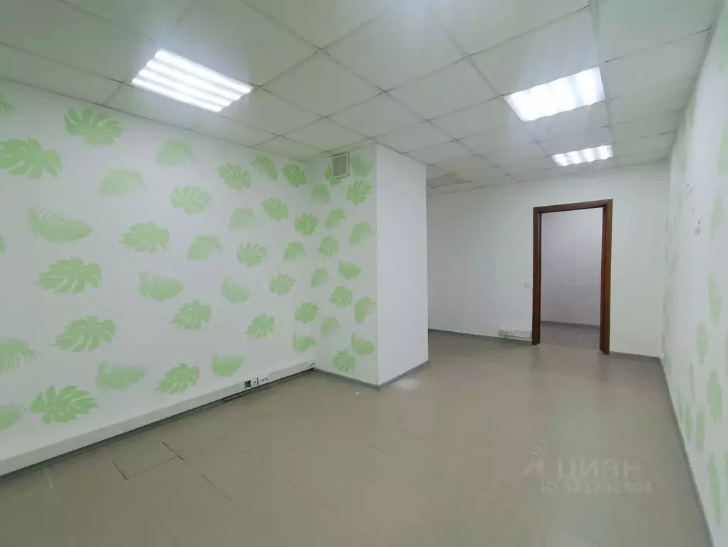 Помещение свободного назначения в Московская область, Химки Молодежная ... - Фото 1