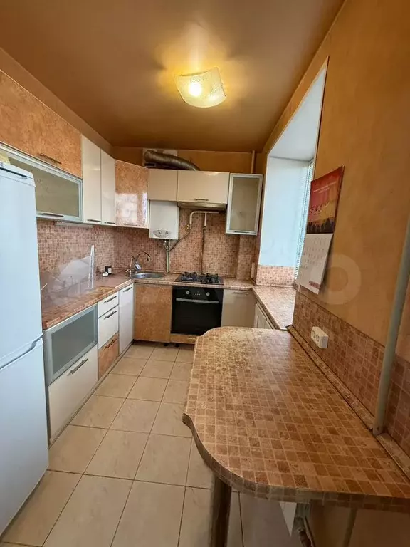2-к. квартира, 45 м, 1/5 эт. - Фото 1