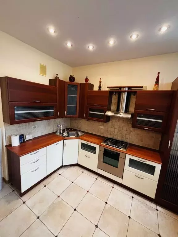 4-к кв. Курская область, Курск ул. Карла Маркса, 72к15 (142.7 м) - Фото 0