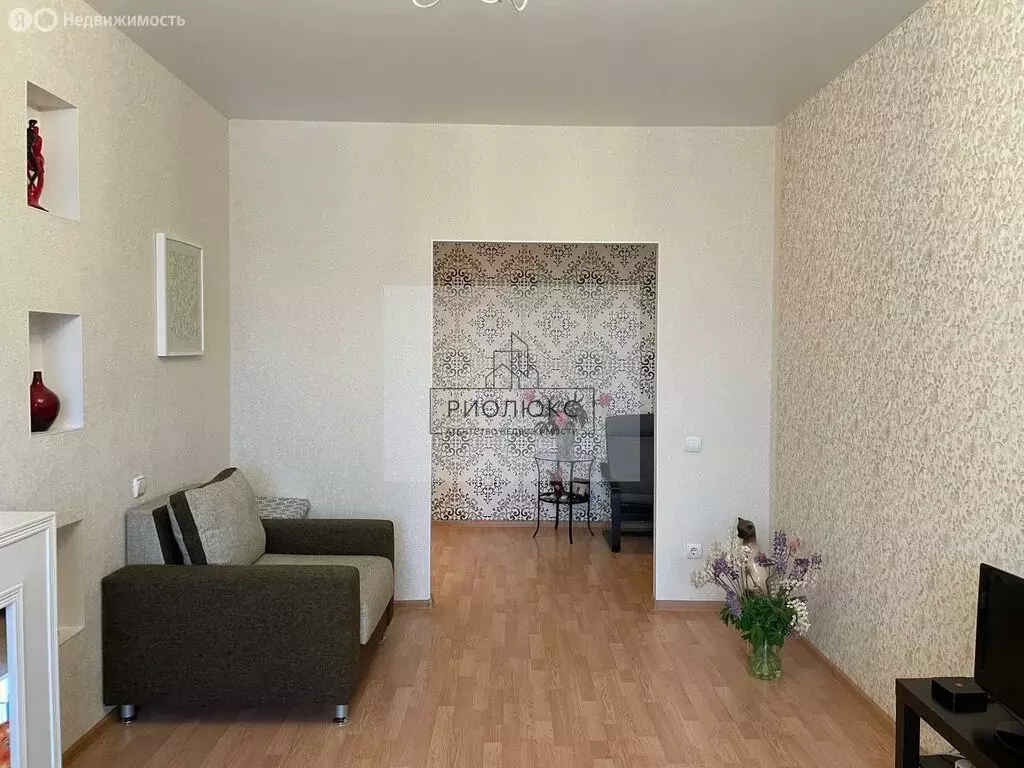 3-комнатная квартира: Екатеринбург, улица Анатолия Мехренцева, 46 ... - Фото 1