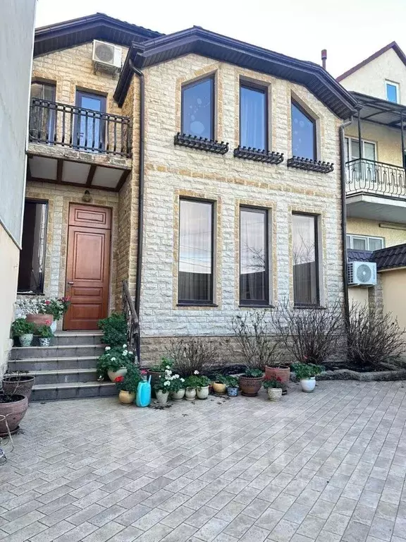 Дом в Дагестан, Махачкала ул. Камалова, 48 (220 м) - Фото 1