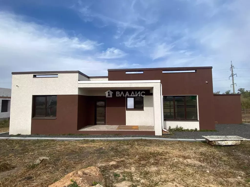 Дом в Белгородская область, Белгородский район, с. Стрелецкое ул. ... - Фото 1