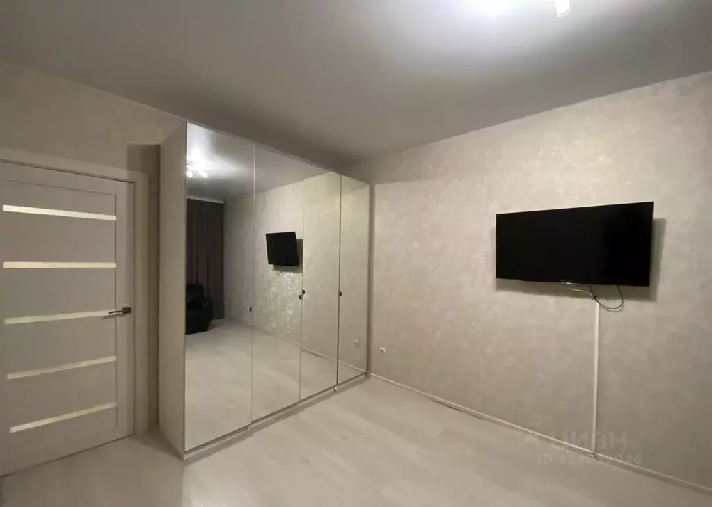 1-к кв. Башкортостан, Уфа Коммунистическая ул., 98/1 (38.0 м) - Фото 0