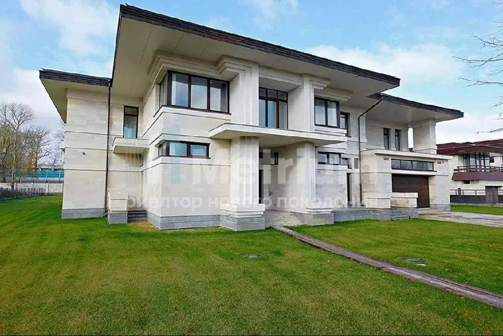 Продается дом в КП Жуковка 21 - Фото 1