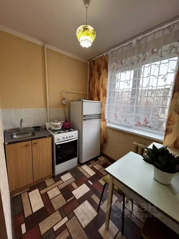 1-к кв. Чувашия, Новочебоксарск Зеленый бул., 16 (30.1 м) - Фото 1