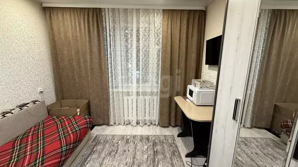 Комната Ямало-Ненецкий АО, Новый Уренгой ул. Геологоразведчиков, 2А ... - Фото 2