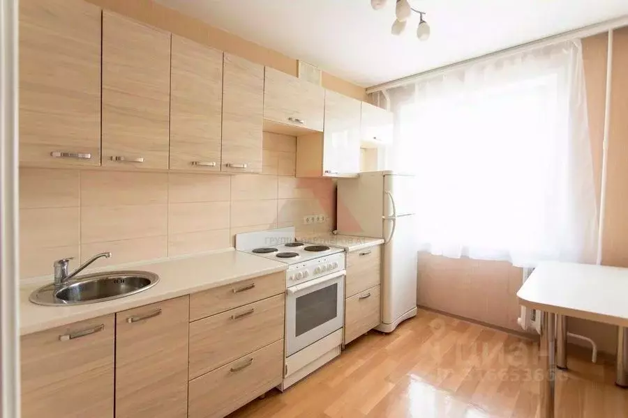 3-к кв. Новосибирская область, Новосибирск ул. Крылова, 41 (61.0 м) - Фото 0