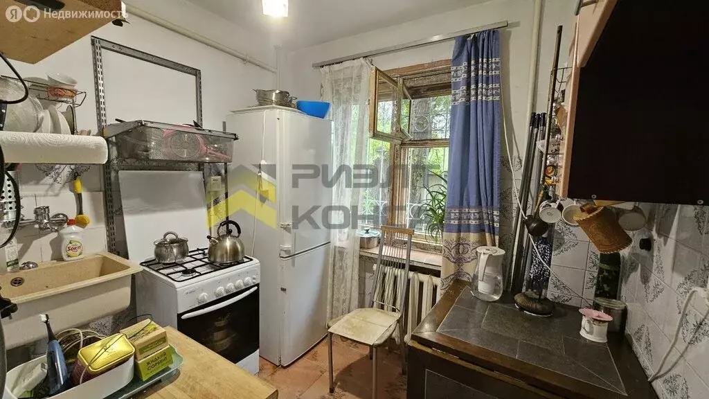 4-комнатная квартира: Омск, 24-я Северная улица, 206А (50 м) - Фото 1