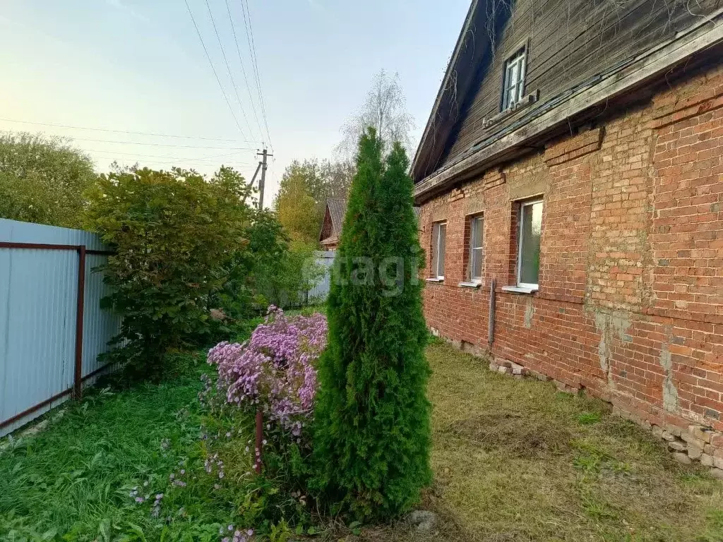 Дом в Новгородская область, Боровичский район, Сушиловское с/пос, д. ... - Фото 0