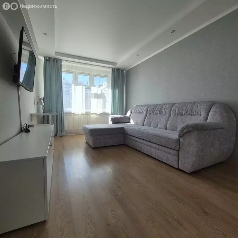 2-комнатная квартира: Киров, Чистопрудненская улица, 1к3 (49.6 м) - Фото 2