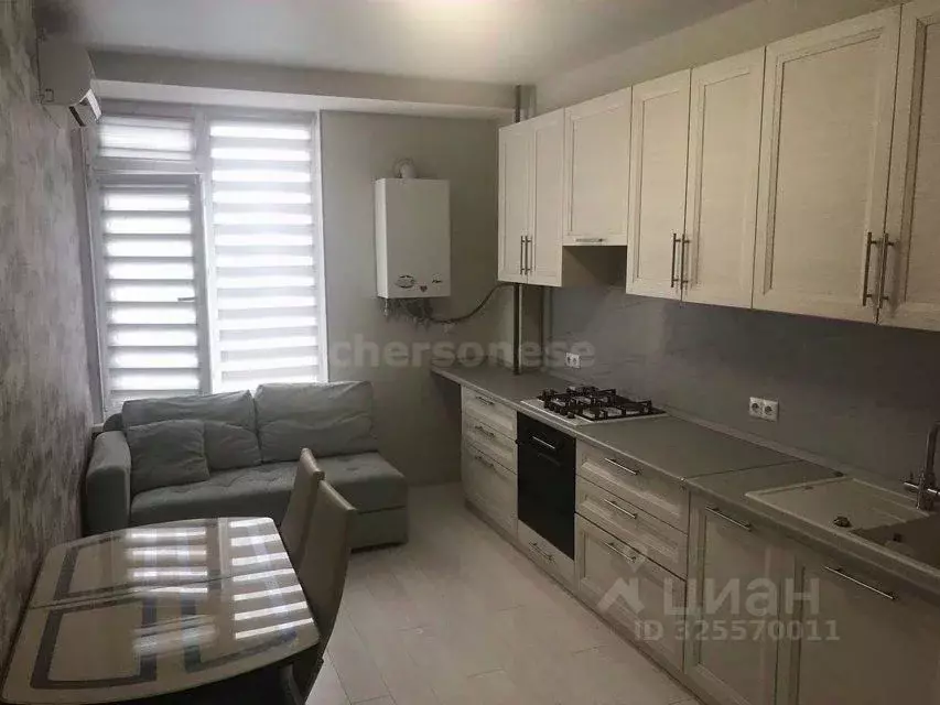 1-к кв. Севастополь ул. Молодых Строителей, 1А (39.0 м) - Фото 1