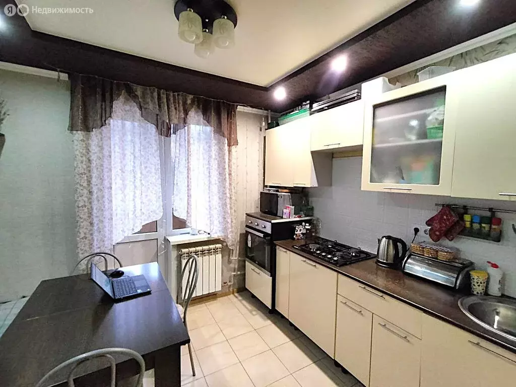 2-комнатная квартира: Киров, улица Чапаева, 51А (53.3 м) - Фото 2