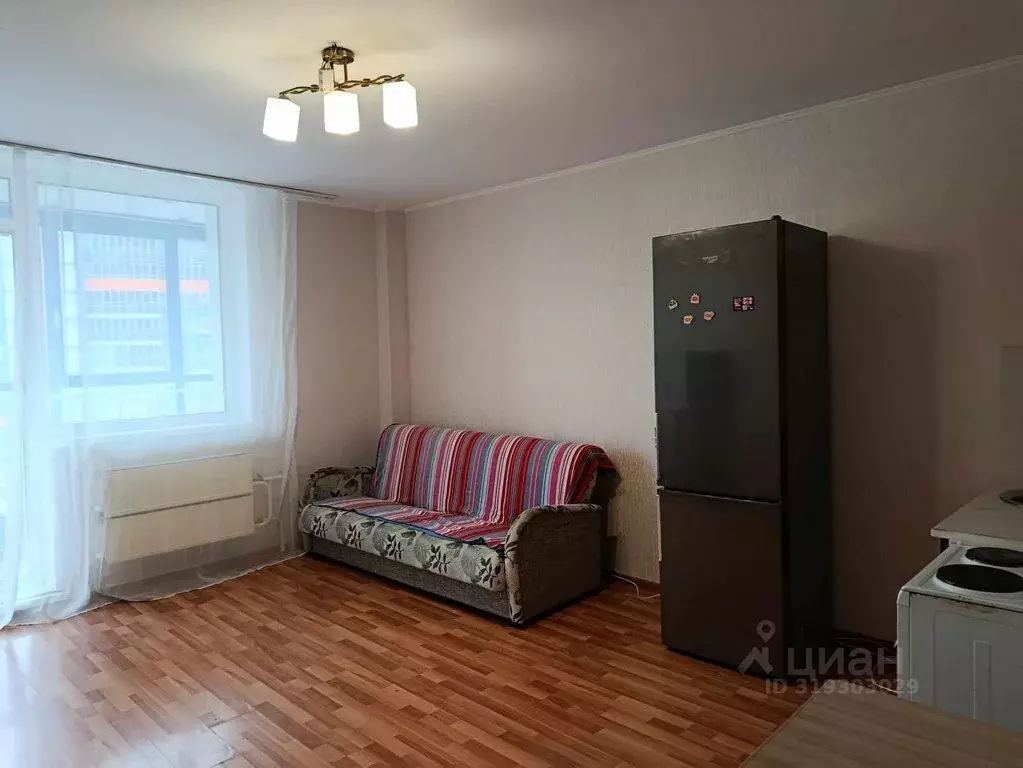 2-к кв. Красноярский край, Красноярск ул. Карамзина, 18 (42.0 м) - Фото 0