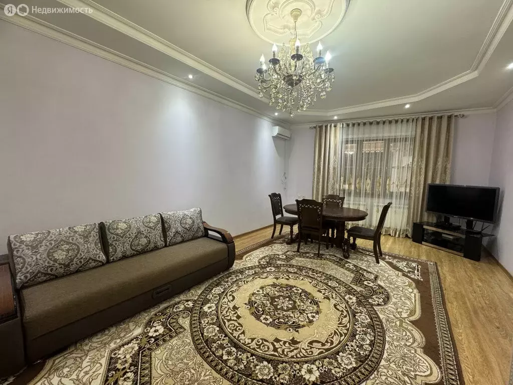 Дом в Дербент, улица Мазахира Рзаева (200 м) - Фото 1