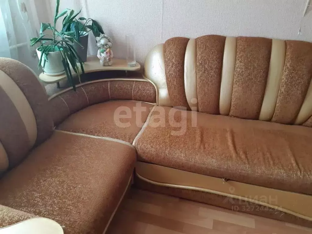 Комната Ямало-Ненецкий АО, Новый Уренгой ул. Геологоразведчиков, 2А ... - Фото 2