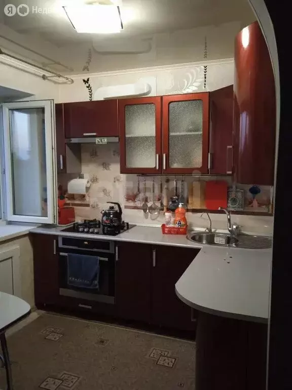 3-комнатная квартира: Красный Октябрь, Октябрьская улица, 53 (42 м) - Фото 0
