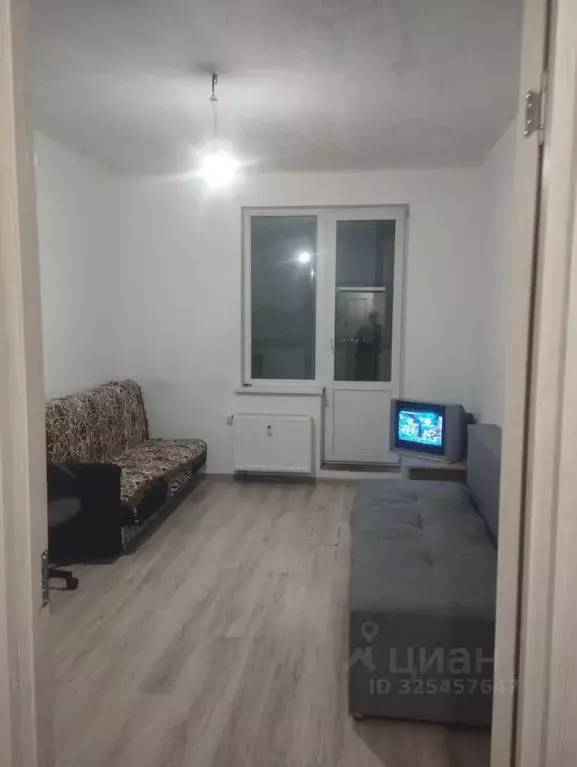 Студия Санкт-Петербург ул. Верхне-Каменская, 11к1 (26.0 м) - Фото 0